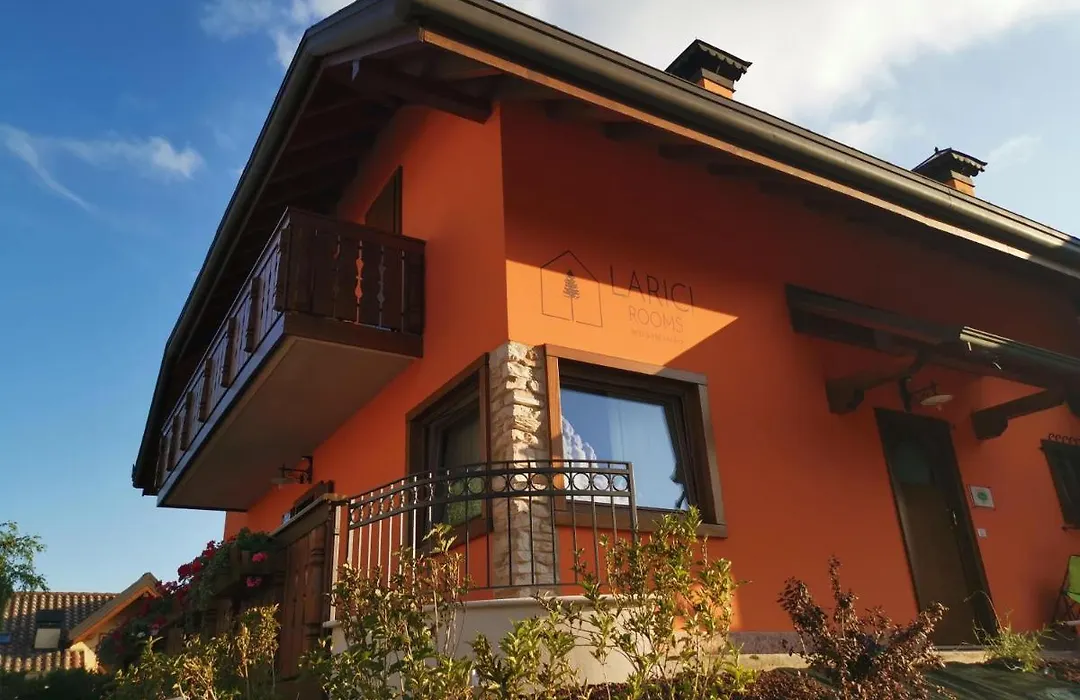 Larici Rooms-1